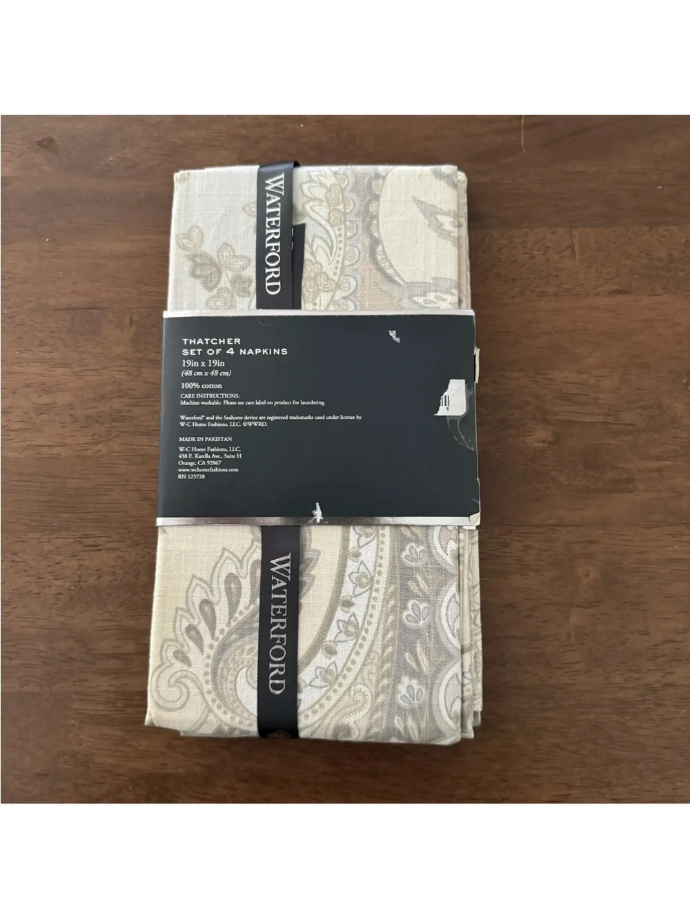 NWT Waterford Set Of Four Thatcher 19”x19” Table Napkins